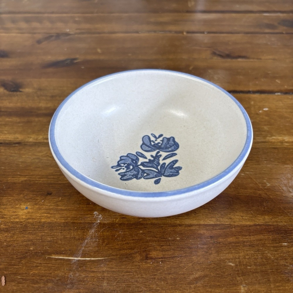 Pfaltzgraff Yorktowne Stoneware Dessert Serving Bowl Fruit Berry 5" Round